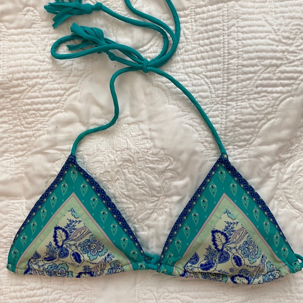 American Eagle patterned bikini top